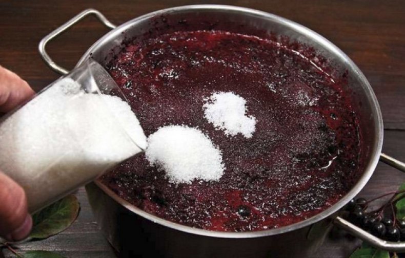 Пошаговый рецепт приготовления домашнего вина из черноплодки