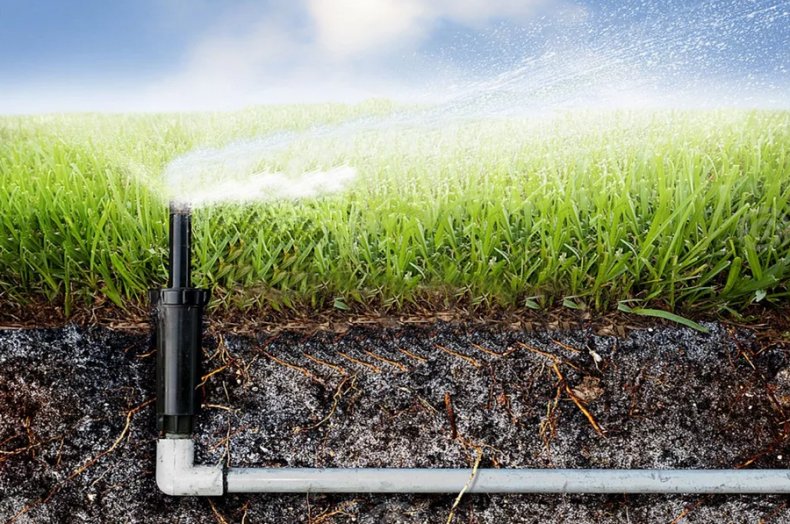 Система автоматического полива газона