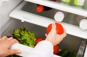 Томаты в холодильнике