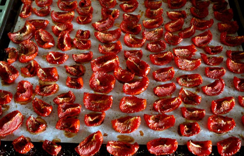 Сушеные томаты