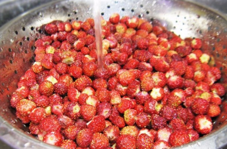 Промывание ягод