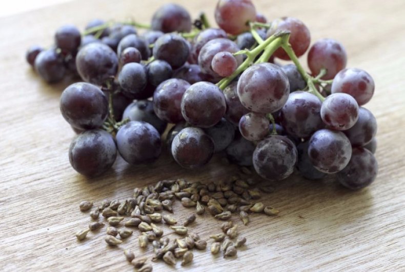 Виноградные косточки польза и вред для здоровья, применение в домашних условиях