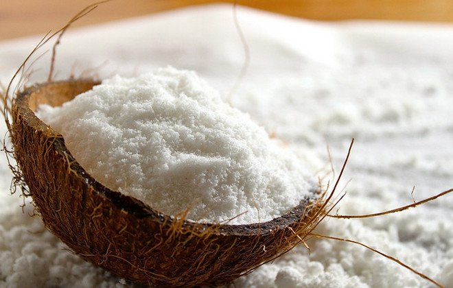 Кокосовая стружка: польза и вред, состав и калорийность, применение ...