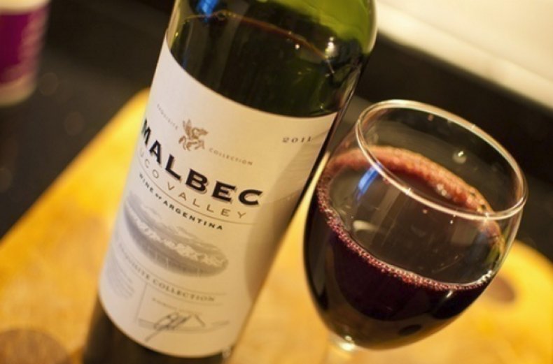 Вино из винограда «Мальбек»