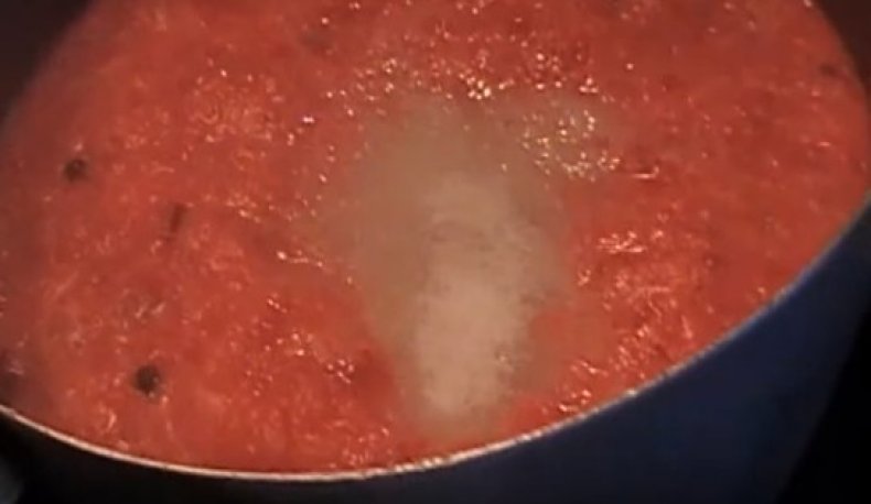 Огурцы в томатном соусе - 7