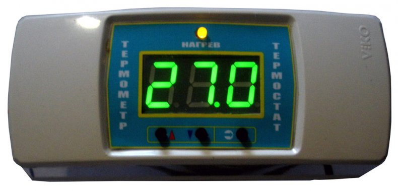 Микроконтроллерный термометр-терморегулятор для инкубатора
