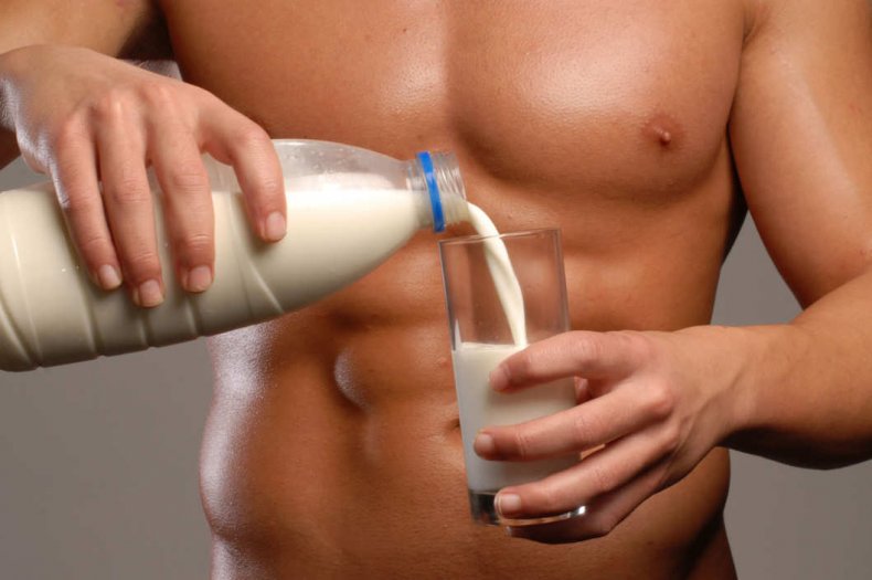 Коровье молоко для мужчин