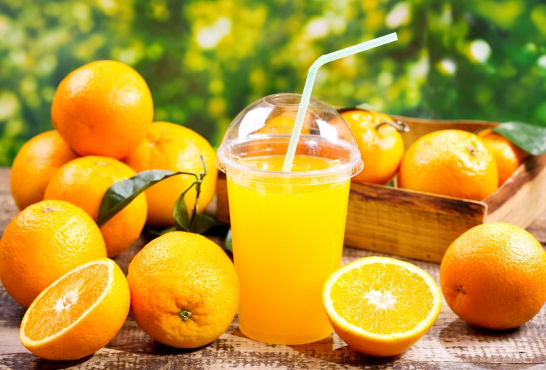 В Италии научились печатать чашки из апельсиновых очистков